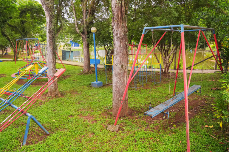 PlayGround-04