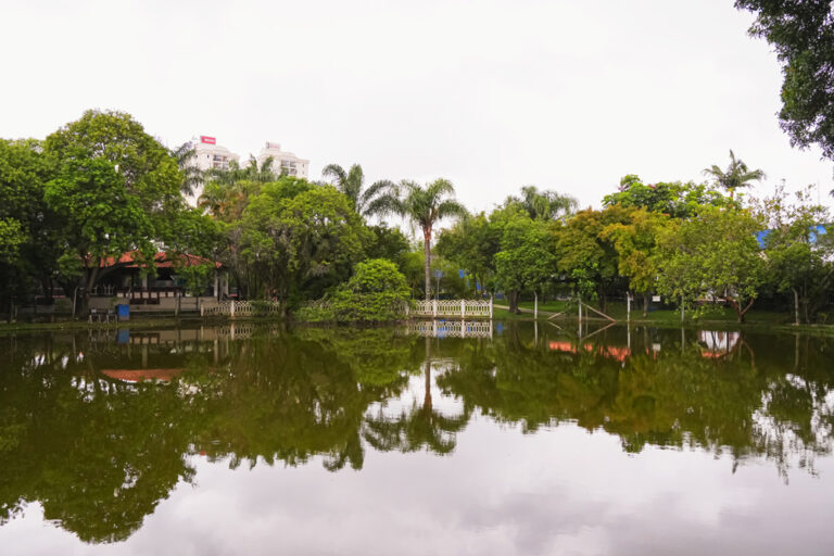 Lago